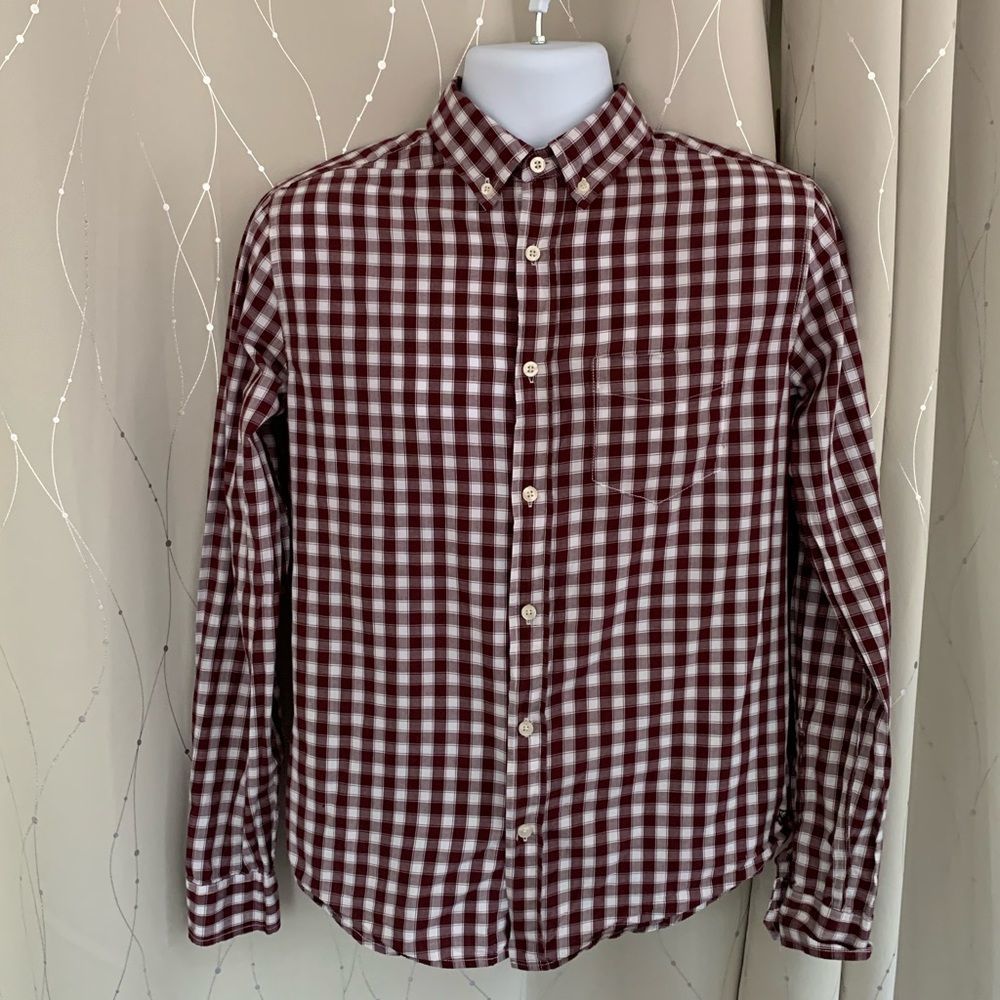 Prince & Fox Red and White Button Up